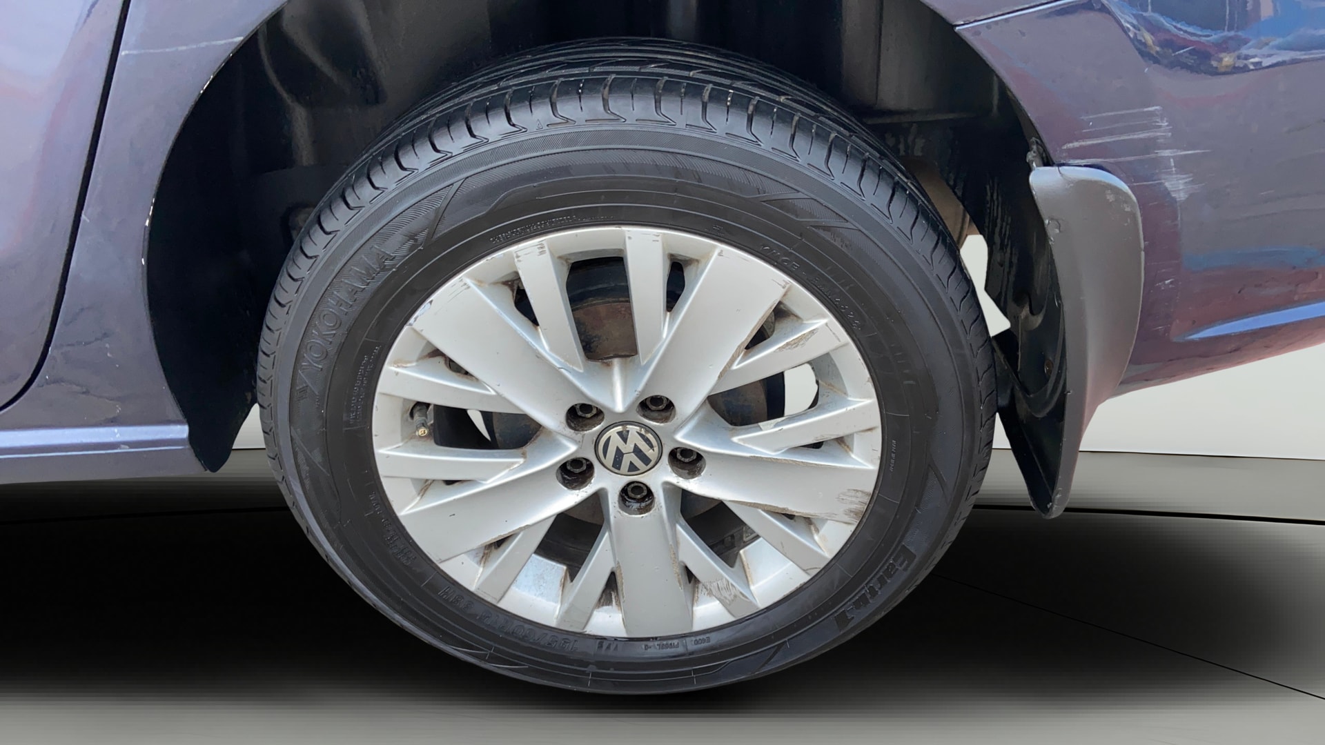 View 2015 Volkswagen Vento 1.2 L TSI Comfortline Petrol AT Image 11 Used 2015 Volkswagen Vento 1.2 L TSI Comfortline Petrol AT Image 11