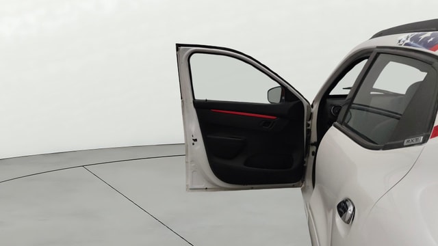 View Renault Kwid Image 30 Used Renault Kwid Image 30