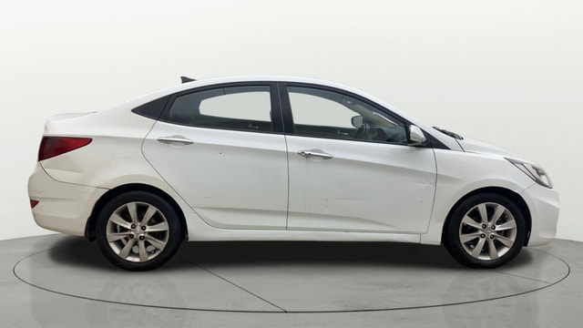 View Hyundai Fluidic Verna Image 8 Used Hyundai Fluidic Verna Image 8
