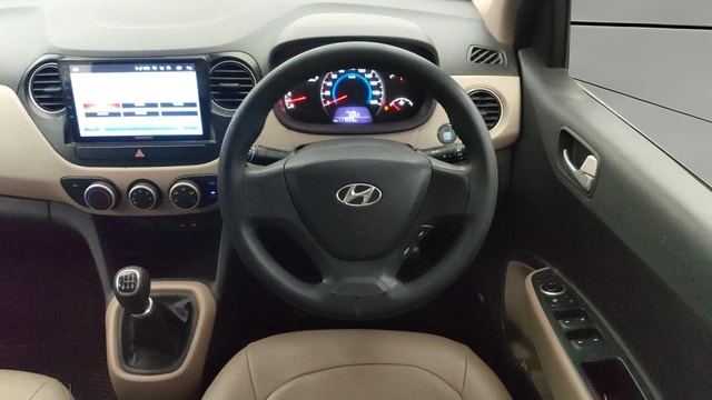 View Hyundai Grand i10 Image 12 Used Hyundai Grand i10 Image 12