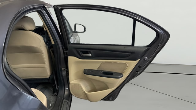 View Honda Amaze Image 7 Used Honda Amaze Image 7