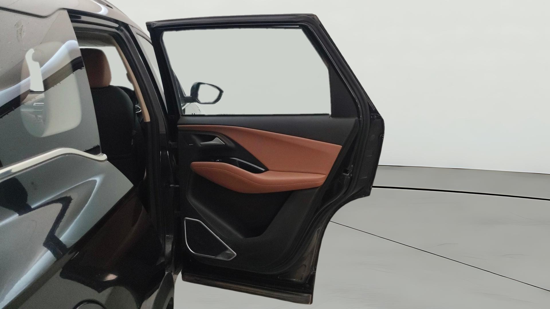 View 2023 MG Hector Plus Sharp Pro 6 Seater Petrol Image 6 Used 2023 MG Hector Plus Sharp Pro 6 Seater Petrol Image 6