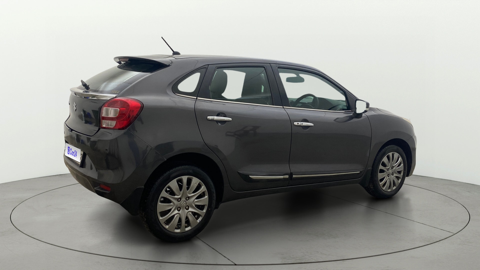 View 2018 Maruti Suzuki 1000 Base Variant Image 45 Used 2018 Maruti Suzuki 1000 Base Variant Image 45