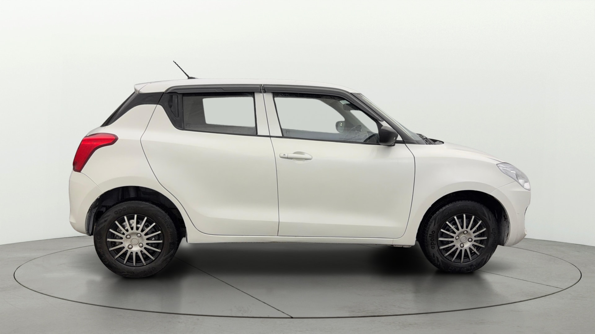 View 2018 Maruti Suzuki 1000 Base Variant Image 8 Used 2018 Maruti Suzuki 1000 Base Variant Image 8