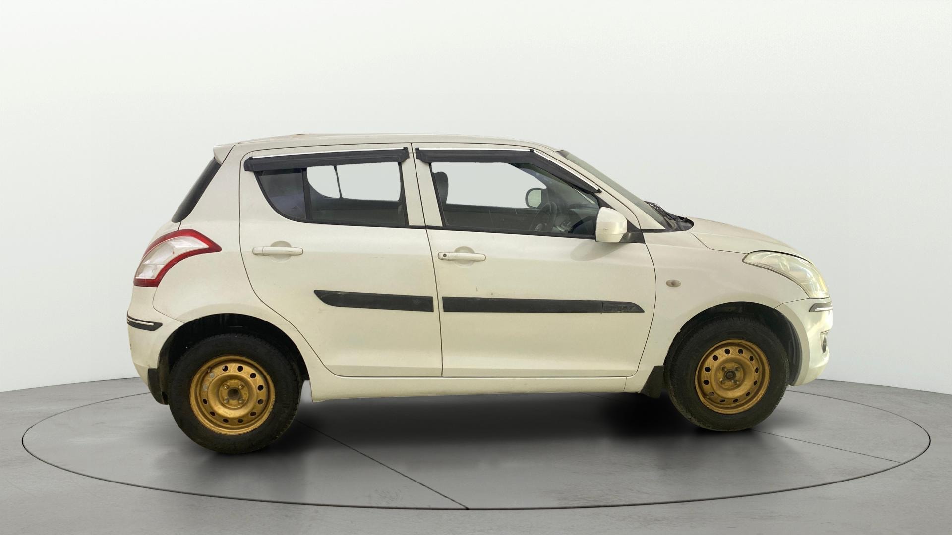 Used 2014 Maruti Suzuki 1000 Used 2014 Maruti Suzuki 1000