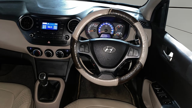 View Hyundai Xcent Image 20 Used Hyundai Xcent Image 20