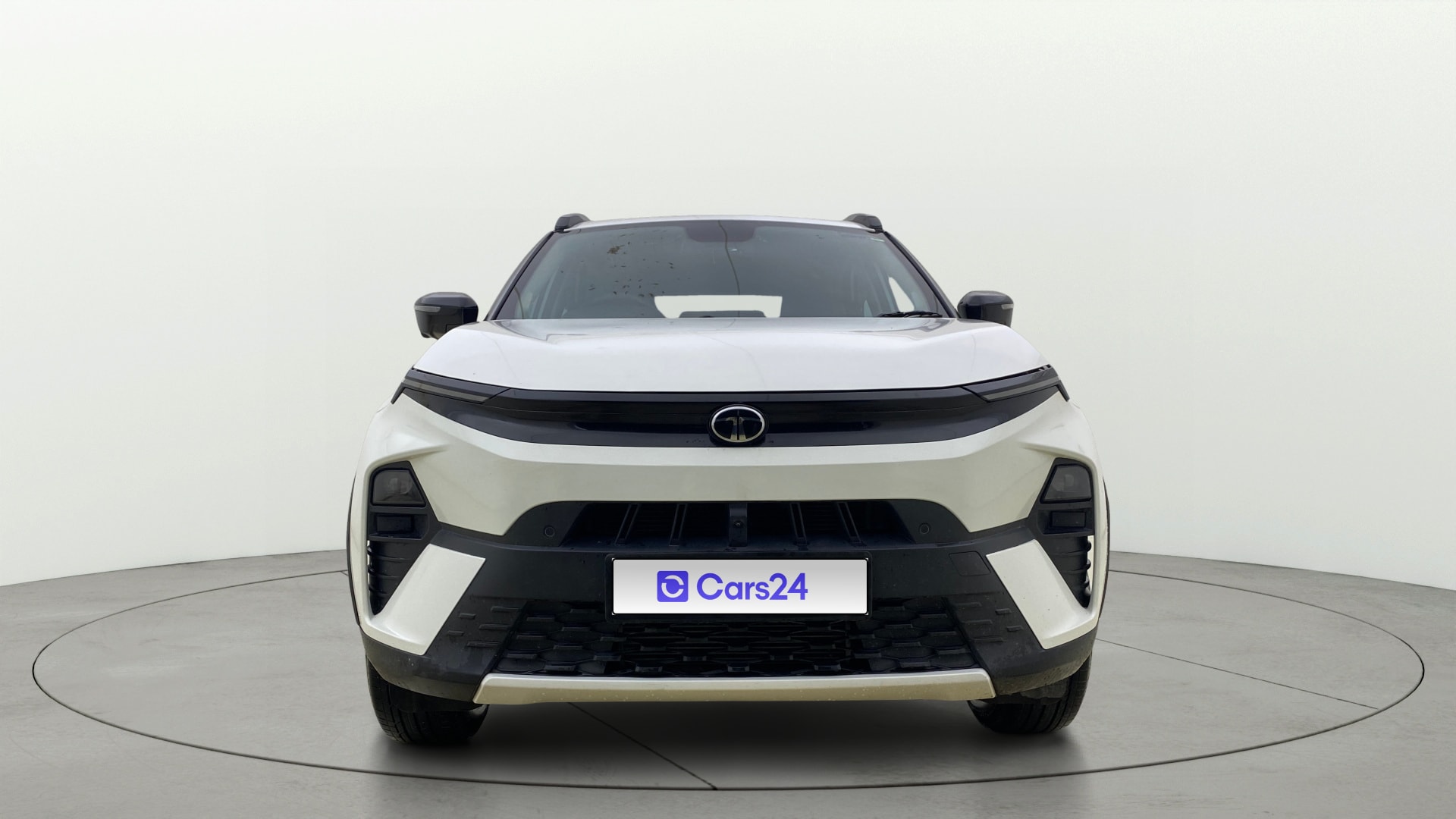 View 2024 Tata Nexon Revotron XE Image 1 Used 2024 Tata Nexon Revotron XE Image 1