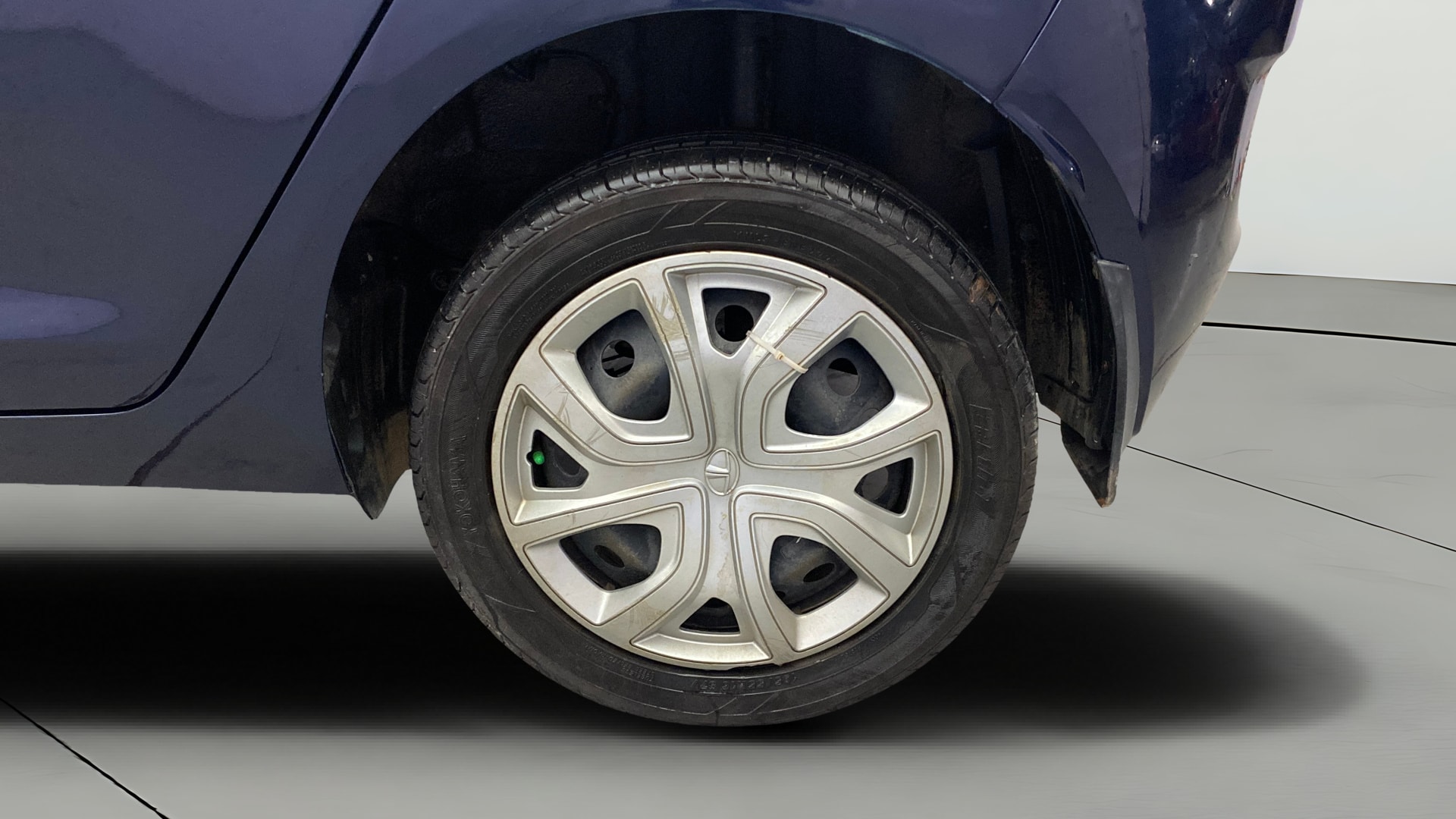 View 2022 Tata Altroz XT Petrol Image 12 Used 2022 Tata Altroz XT Petrol Image 12