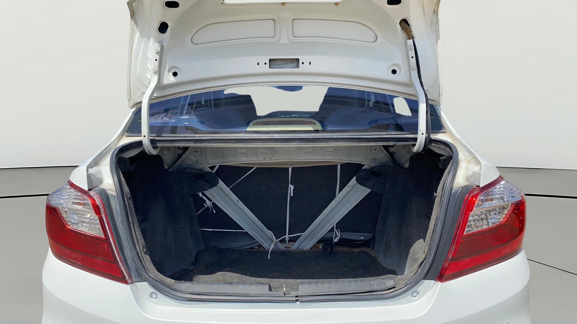 View 2017 Honda Amaze E MT Petrol BS IV Image 37 Used 2017 Honda Amaze E MT Petrol BS IV Image 37