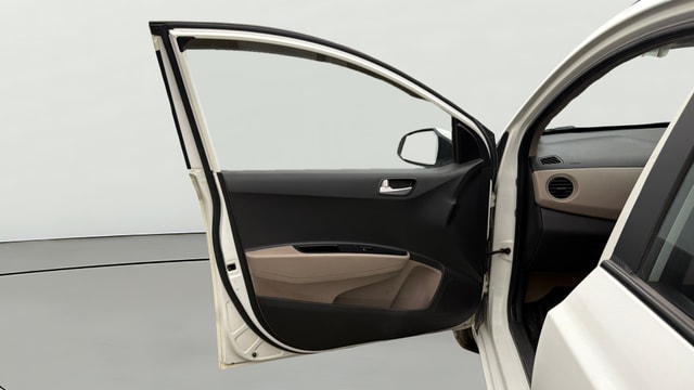 View Hyundai Grand i10 Image 37 Used Hyundai Grand i10 Image 37