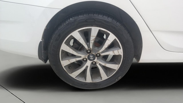 View Hyundai Fluidic Verna Image 33 Used Hyundai Fluidic Verna Image 33
