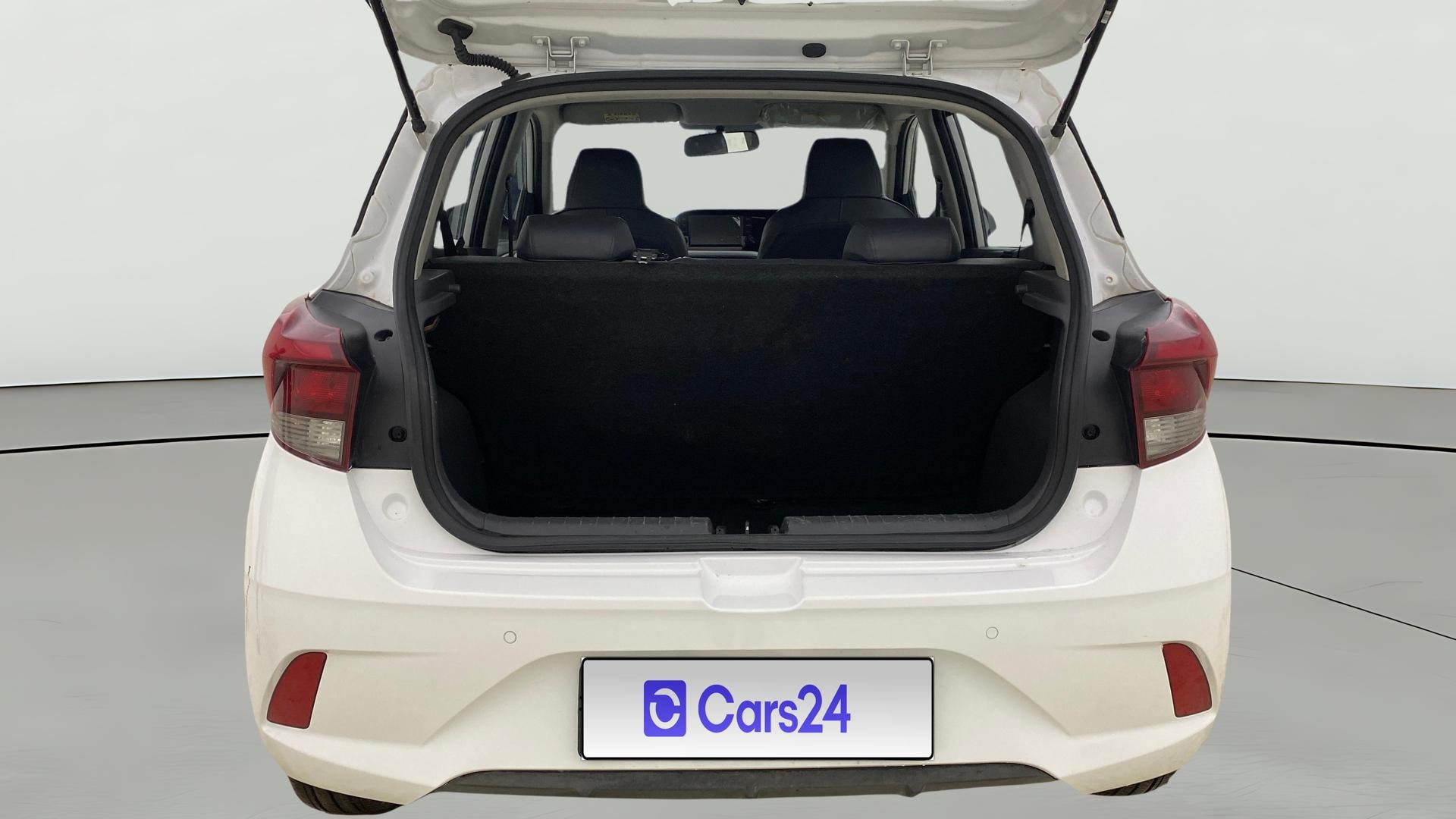 Used 2024 Hyundai Grand i10 Nios Used 2024 Hyundai Grand i10 Nios