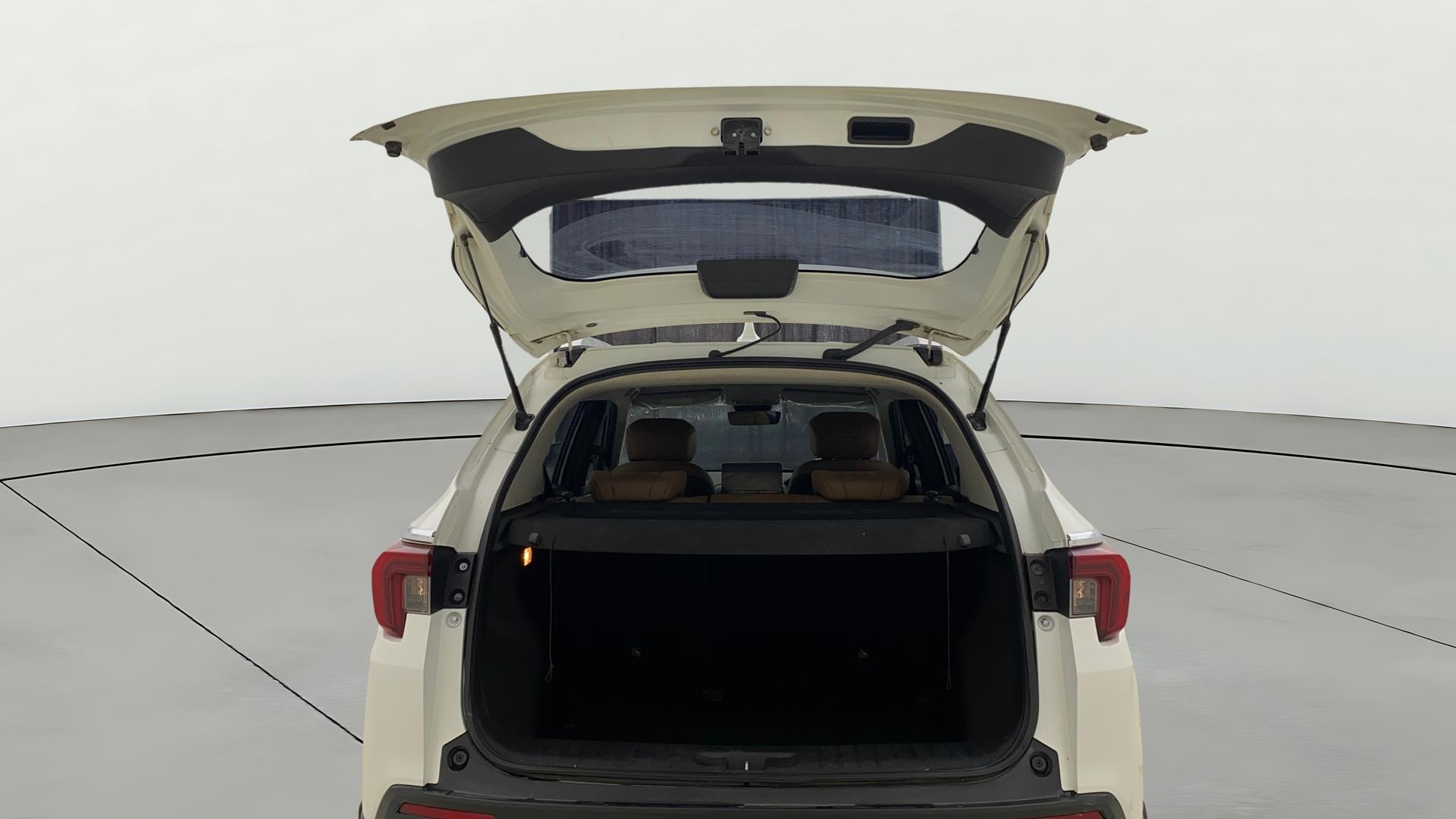 View 2023 Honda Elevate ZX CVT Image 32 Used 2023 Honda Elevate ZX CVT Image 32