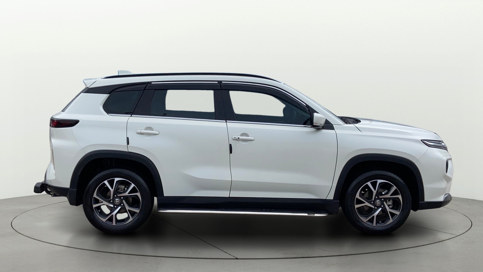 View 2026 Toyota Urban Cruiser Hyryder S e-Drive 2WD HYBRID Image 9 Used 2026 Toyota Urban Cruiser Hyryder S e-Drive 2WD HYBRID Image 9