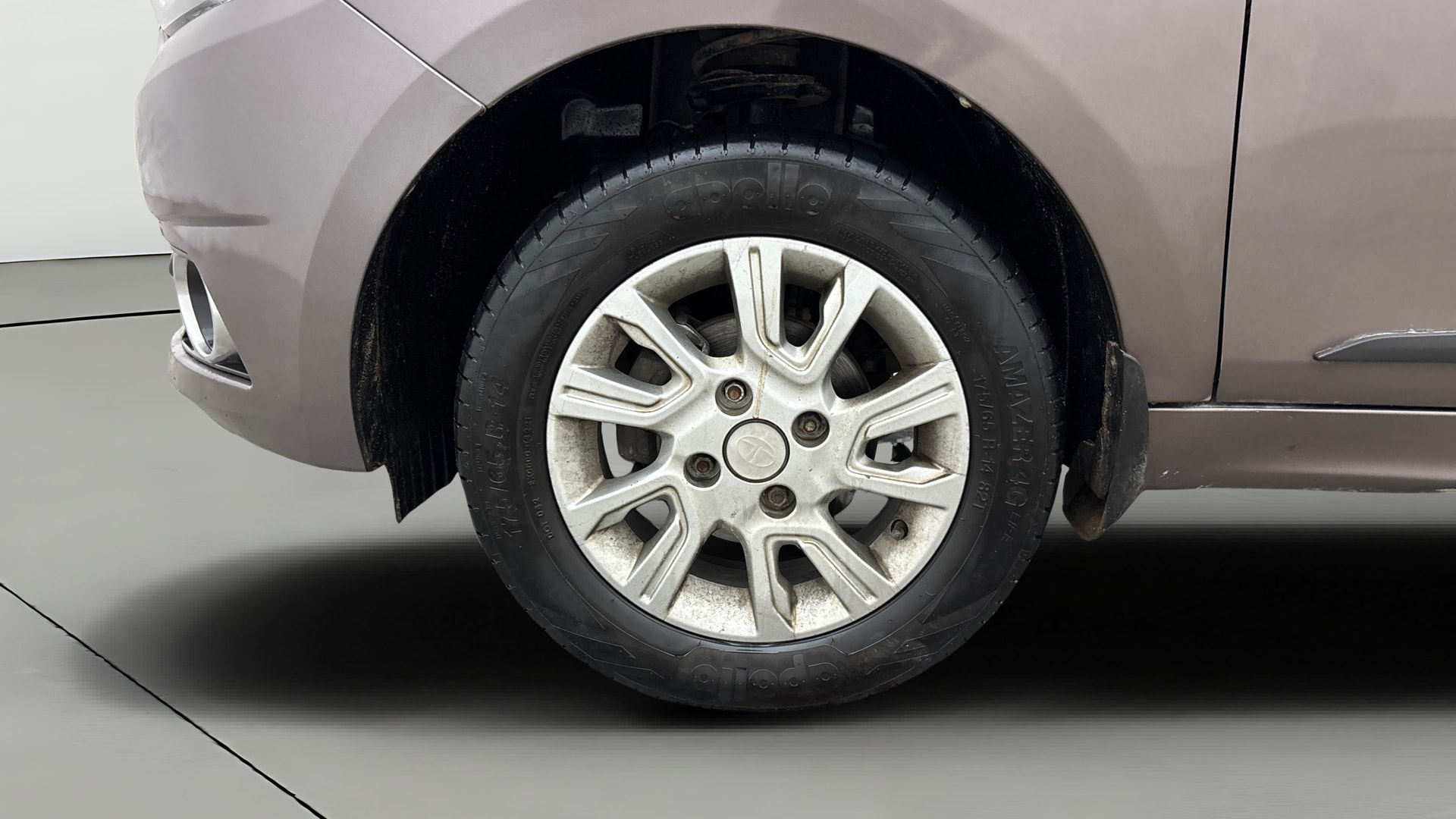 View 2018 Tata Tiago Revotorq XB Image 27 Used 2018 Tata Tiago Revotorq XB Image 27
