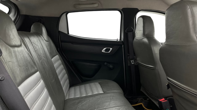 View Renault Kwid Image 29 Used Renault Kwid Image 29