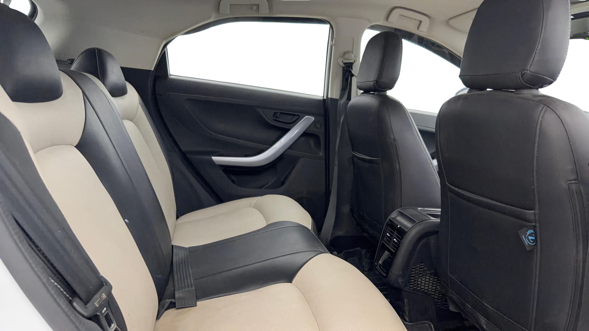 View 2023 Tata Nexon Revotron XE Image 30 Used 2023 Tata Nexon Revotron XE Image 30
