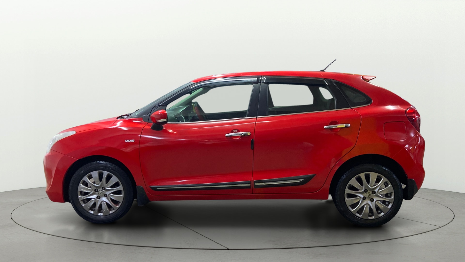 View 2016 Maruti Suzuki 1000 Base Variant Image 6 Used 2016 Maruti Suzuki 1000 Base Variant Image 6