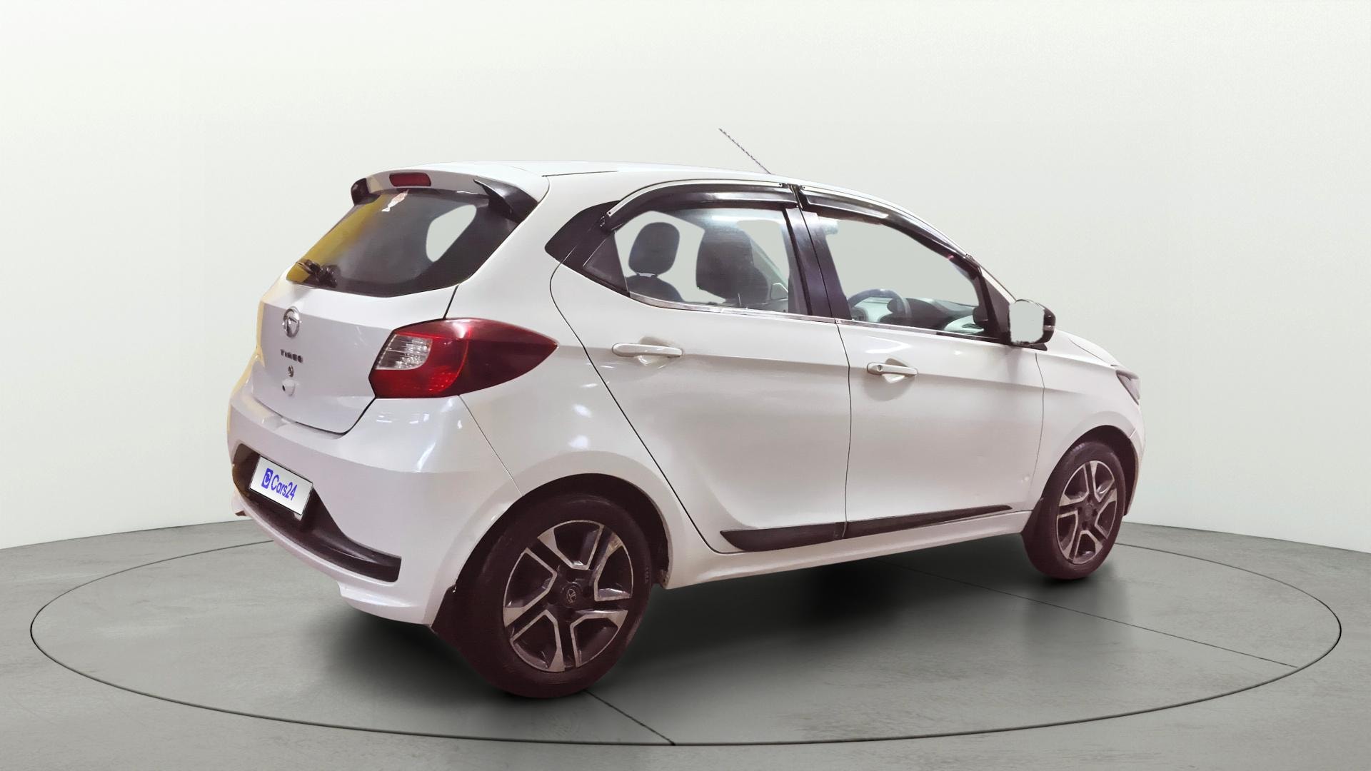 View 2020 Tata Tiago Revotorq XB Image 44 Used 2020 Tata Tiago Revotorq XB Image 44