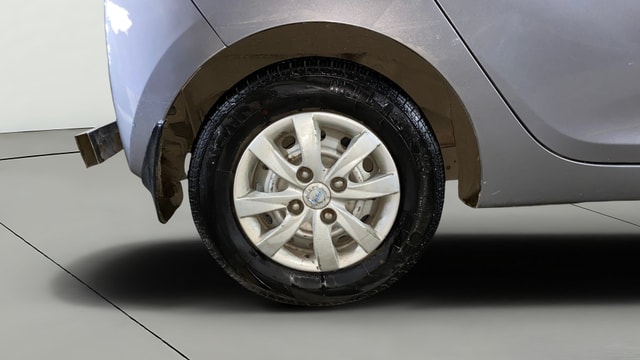 View Hyundai EON Image 23 Used Hyundai EON Image 23