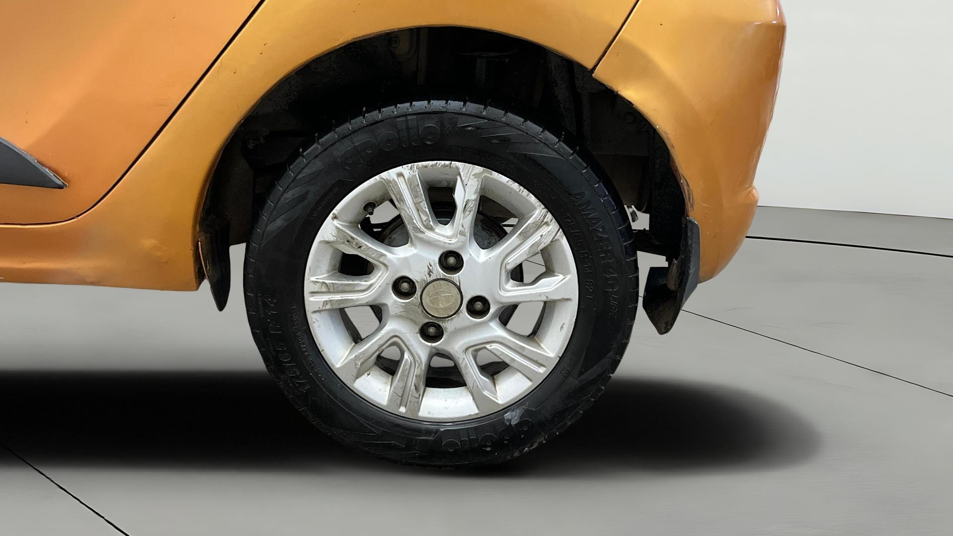 View 2018 Tata Tiago Revotorq XB Image 11 Used 2018 Tata Tiago Revotorq XB Image 11