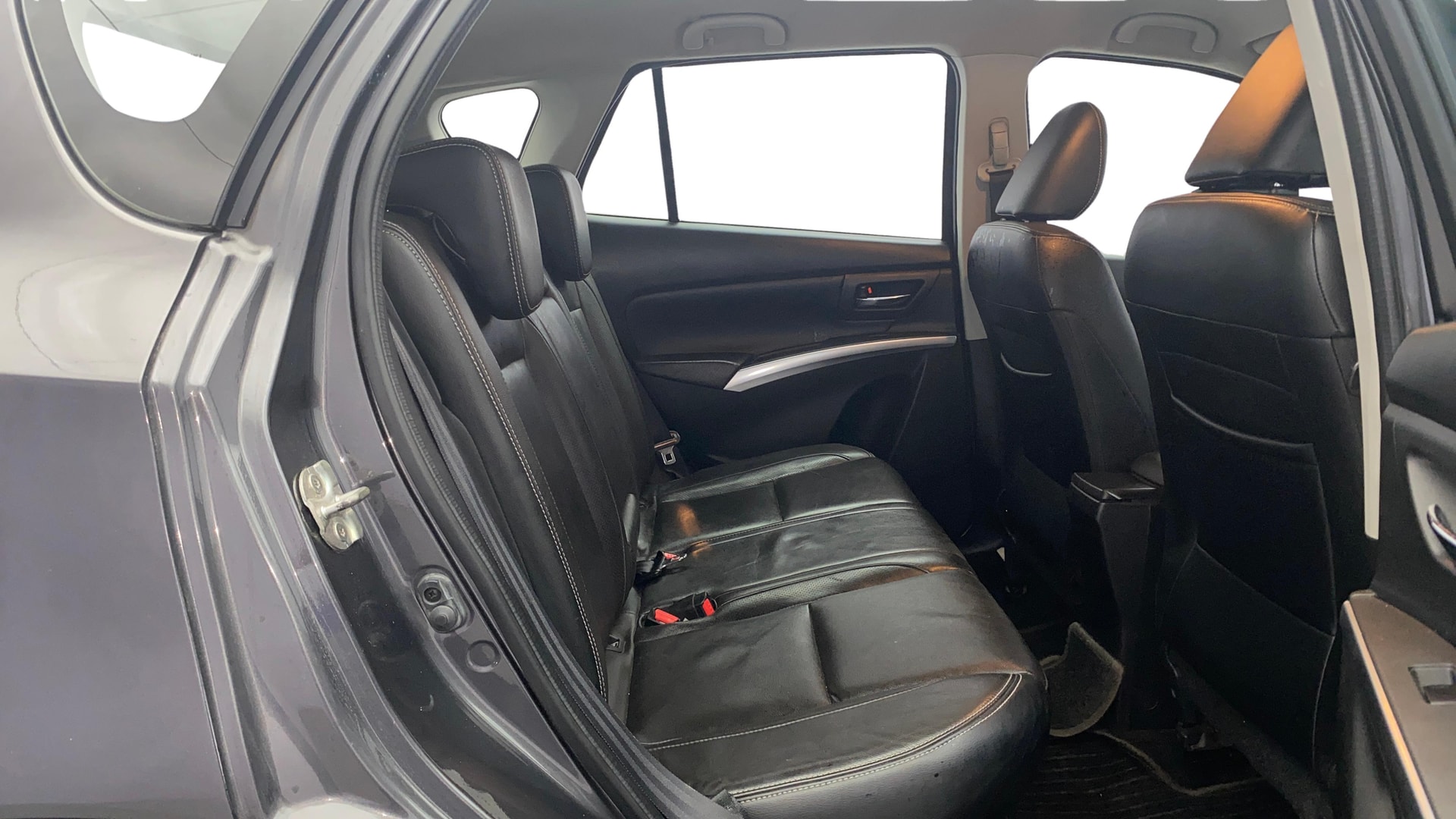 View 2020 Maruti Suzuki 1000 Base Variant Image 36 Used 2020 Maruti Suzuki 1000 Base Variant Image 36