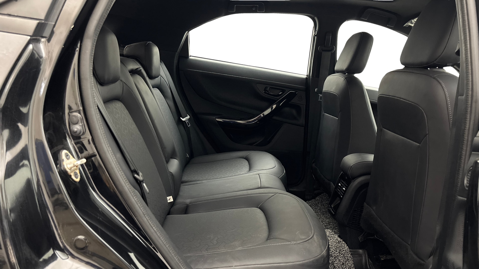 View 2022 Tata Nexon Revotron XE Image 30 Used 2022 Tata Nexon Revotron XE Image 30