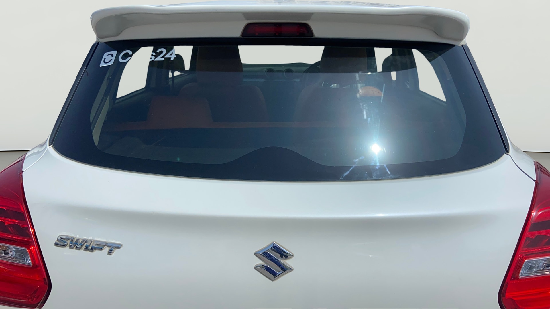 View 2018 Maruti Suzuki 1000 Base Variant Image 4 Used 2018 Maruti Suzuki 1000 Base Variant Image 4