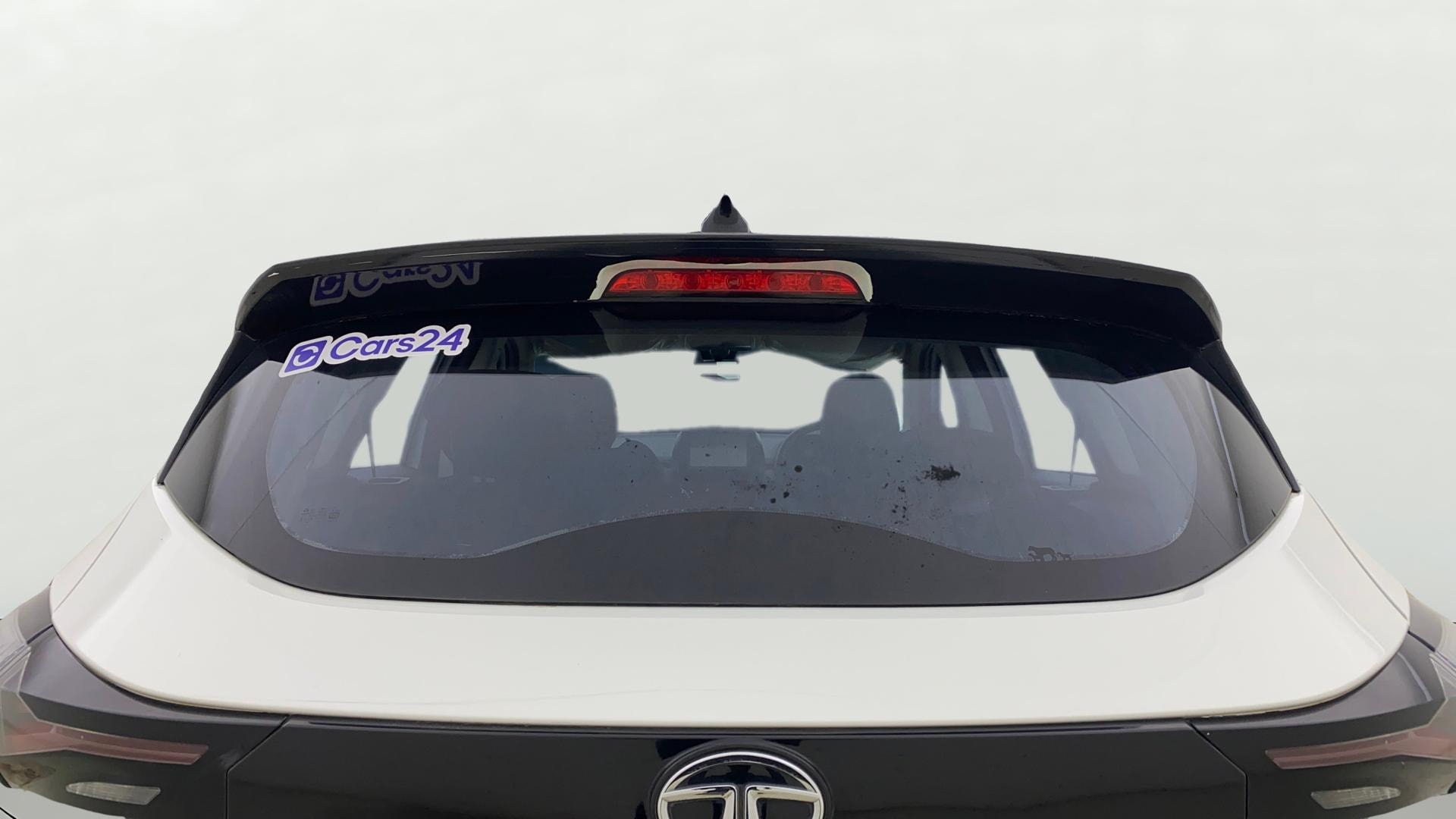 View 2022 Tata Harrier XE Image 5 Used 2022 Tata Harrier XE Image 5