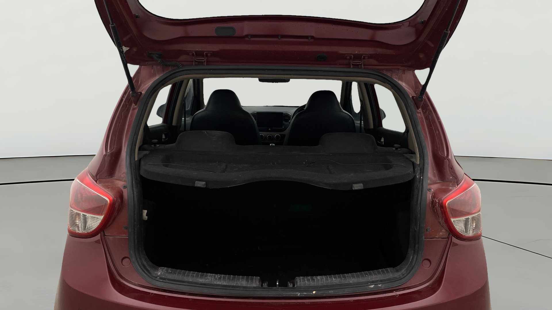 View 2015 Hyundai Grand i10 Sportz 1.2 Kappa Image 36 Used 2015 Hyundai Grand i10 Sportz 1.2 Kappa Image 36