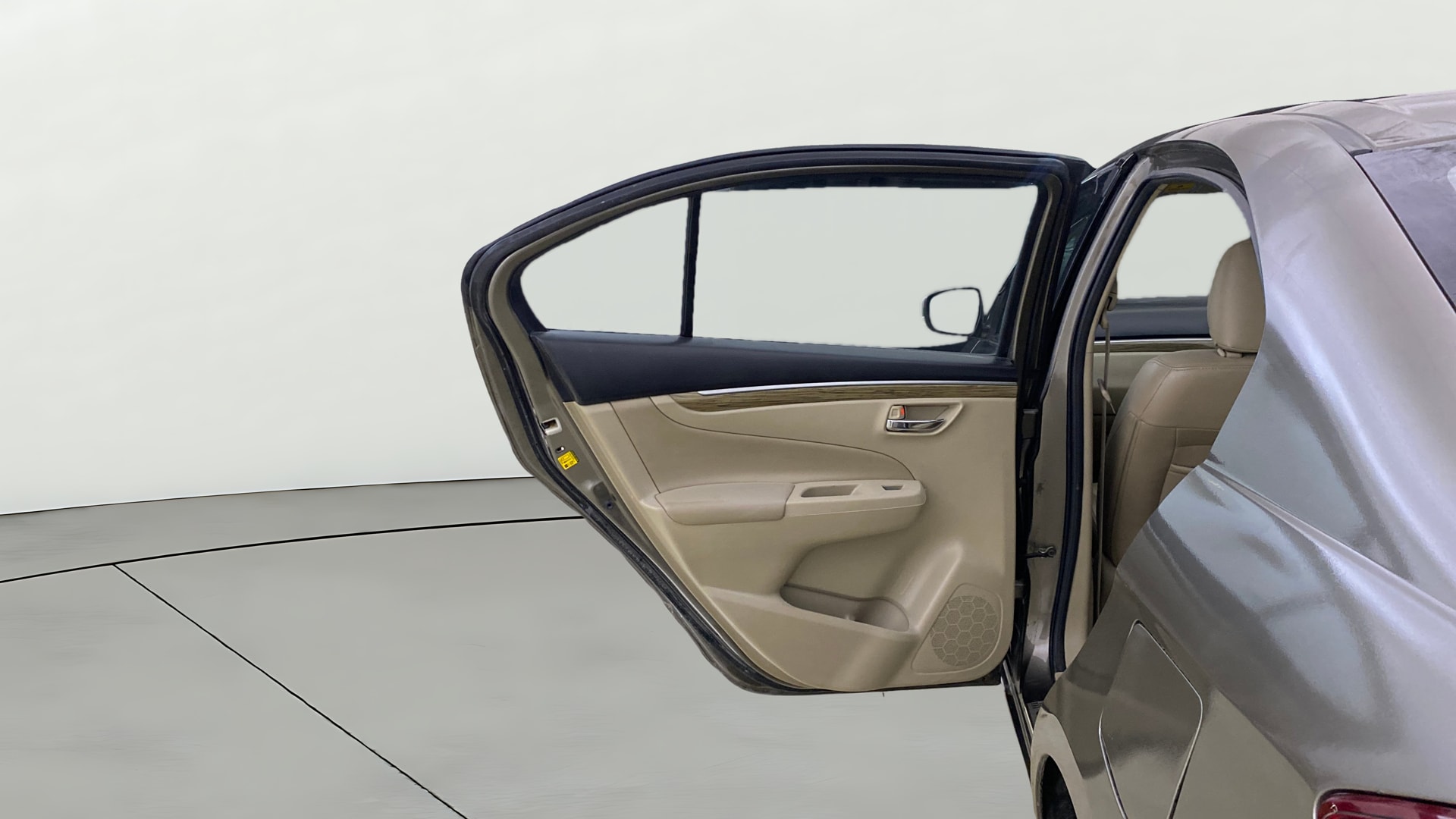 View 2020 Maruti Suzuki 1000 Base Variant Image 23 Used 2020 Maruti Suzuki 1000 Base Variant Image 23