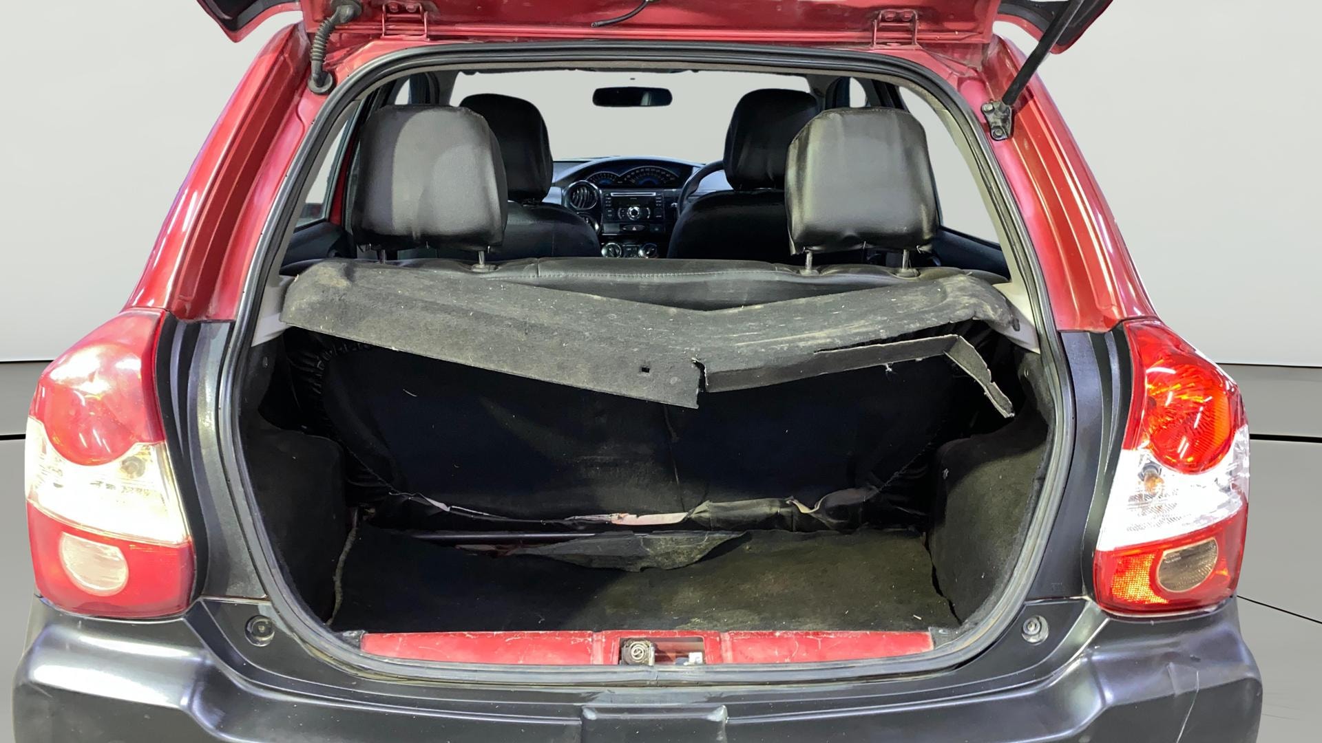 View 2014 Toyota Etios Cross D-4D GD Image 36 Used 2014 Toyota Etios Cross D-4D GD Image 36