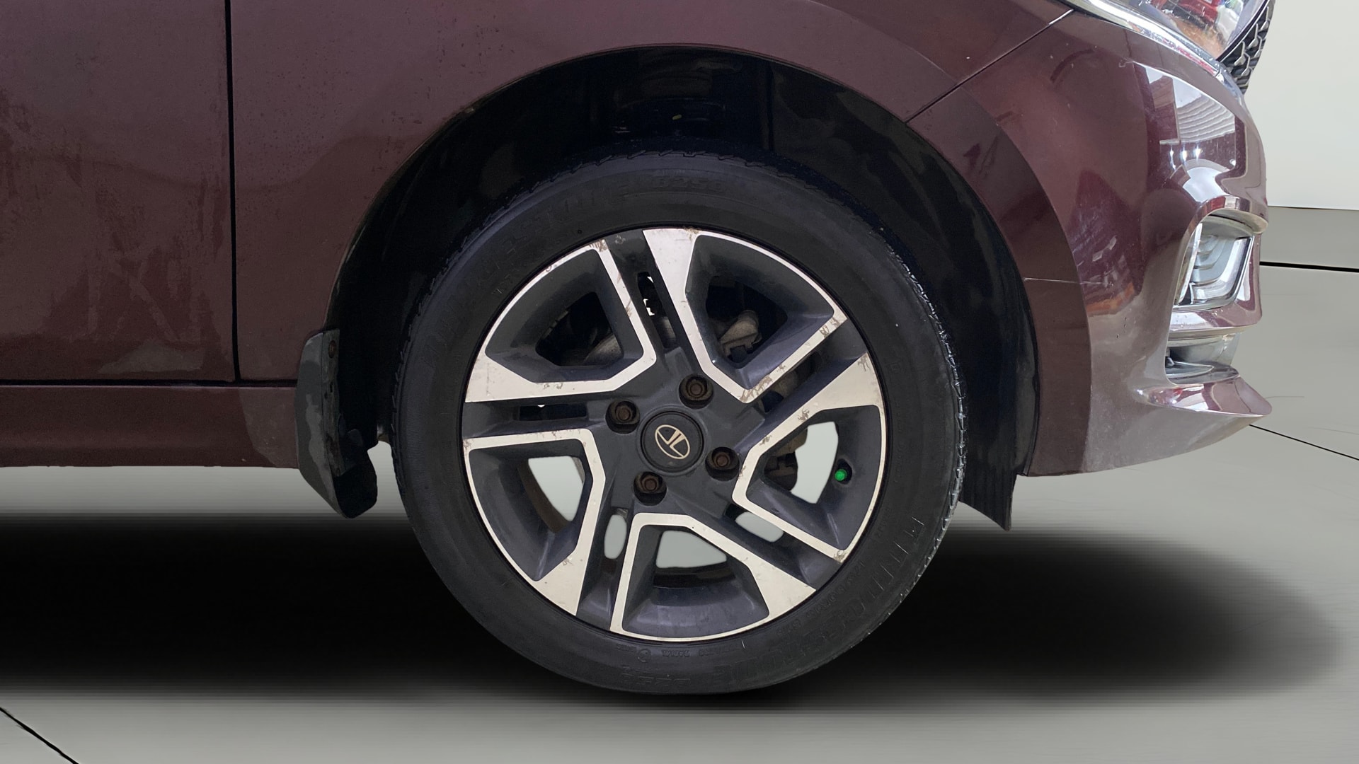 View 2021 Tata Tigor XE Diesel Image 41 Used 2021 Tata Tigor XE Diesel Image 41