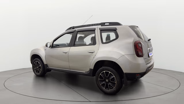 View Renault Duster Image 2 Used Renault Duster Image 2