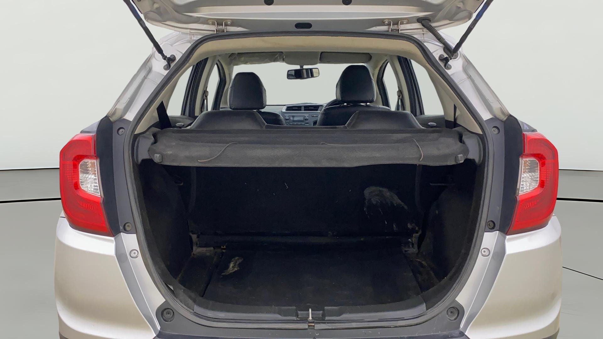 View 2019 Honda WR-V S MT Diesel Edge Edition Image 36 Used 2019 Honda WR-V S MT Diesel Edge Edition Image 36
