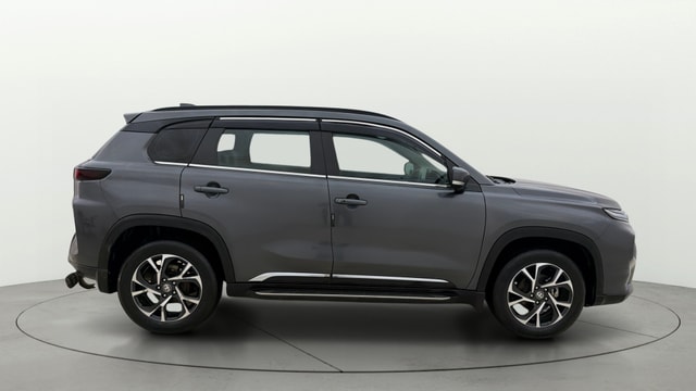 View Toyota Urban Cruiser Hyryder Image 28 Used Toyota Urban Cruiser Hyryder Image 28