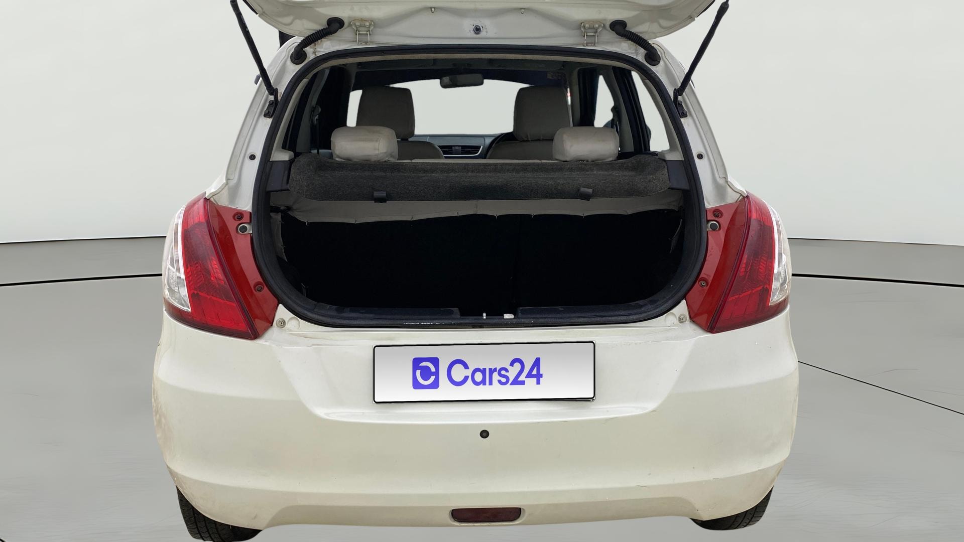 View 2015 Maruti Suzuki 1000 Base Variant Image 37 Used 2015 Maruti Suzuki 1000 Base Variant Image 37