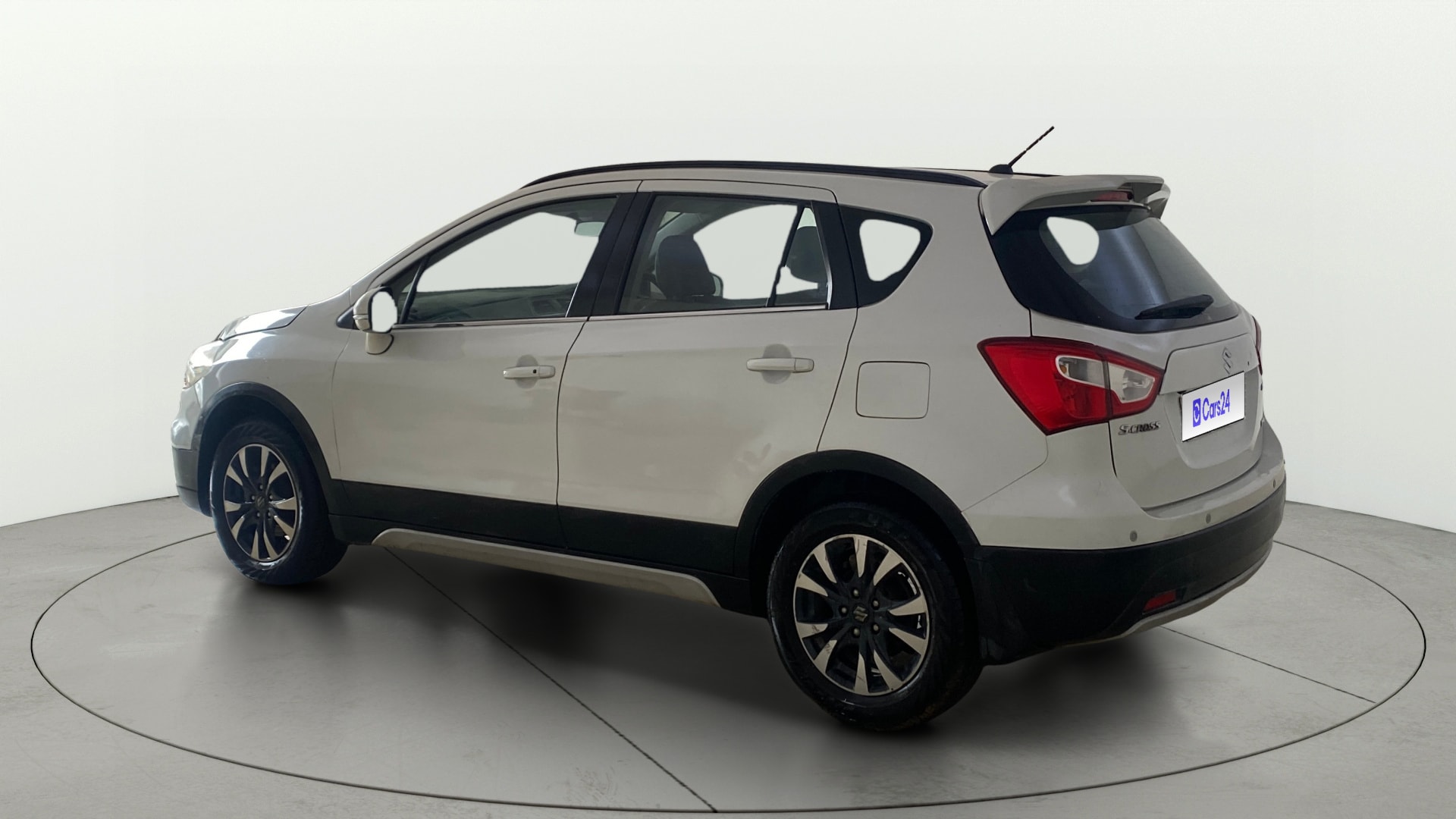 View 2017 Maruti Suzuki 1000 Base Variant Image 2 Used 2017 Maruti Suzuki 1000 Base Variant Image 2