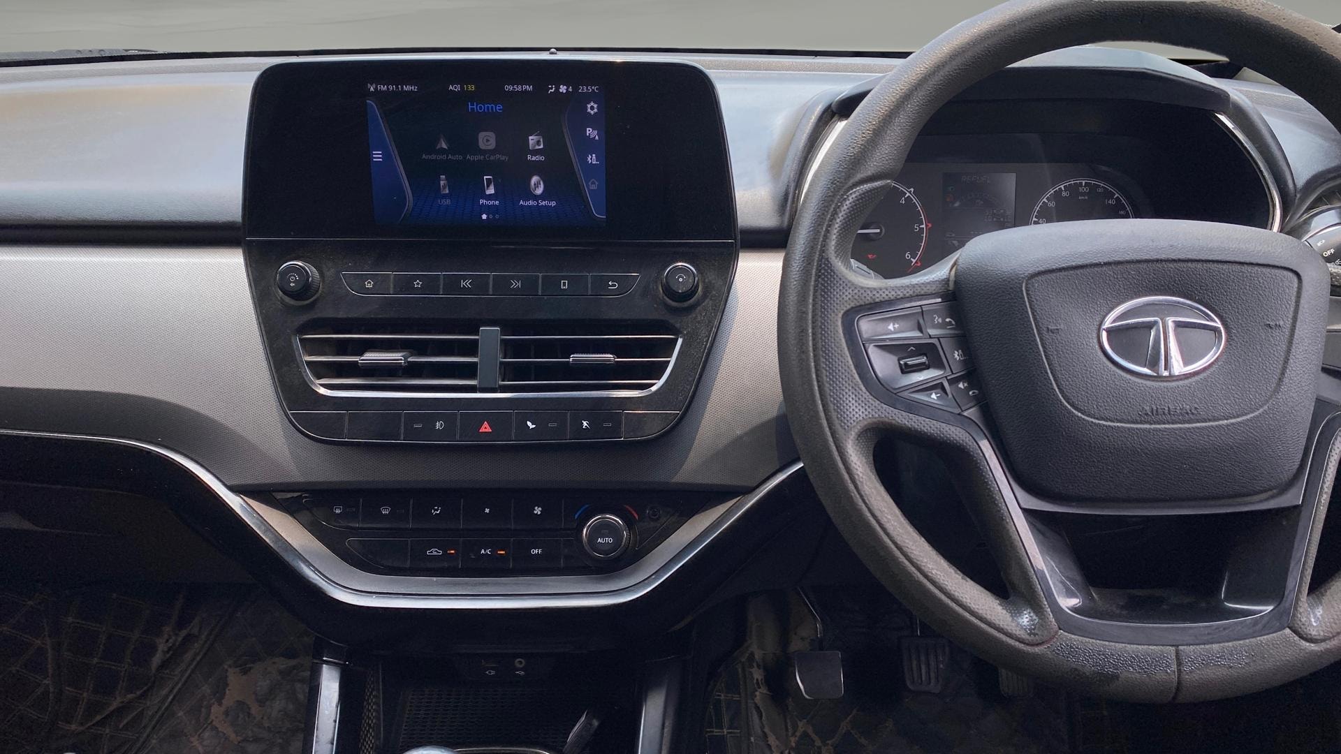 View 2022 Tata Safari XT Plus Image 33 Used 2022 Tata Safari XT Plus Image 33