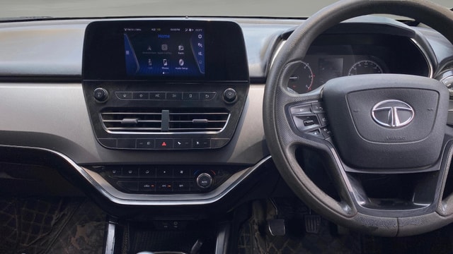 View Tata Safari Image 33 Used Tata Safari Image 33