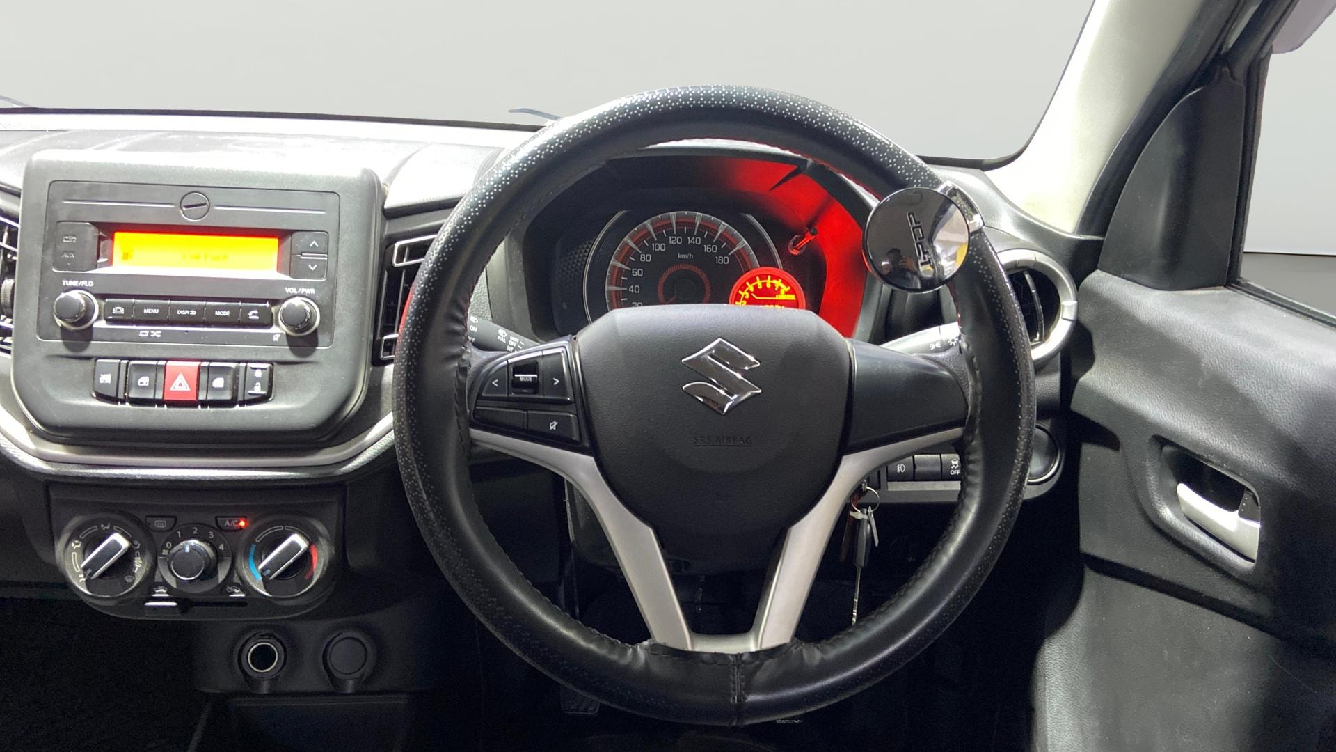 View 2023 Maruti Suzuki 1000 Base Variant Image 21 Used 2023 Maruti Suzuki 1000 Base Variant Image 21