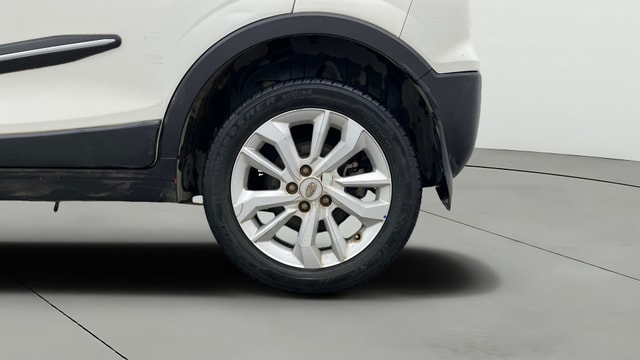 View Mahindra XUV300 Image 8 Used Mahindra XUV300 Image 8