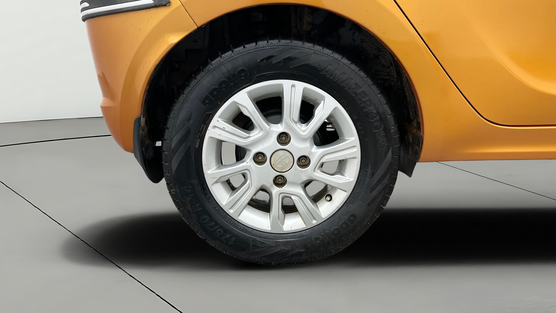 View 2018 Tata Tiago Revotorq XB Image 24 Used 2018 Tata Tiago Revotorq XB Image 24