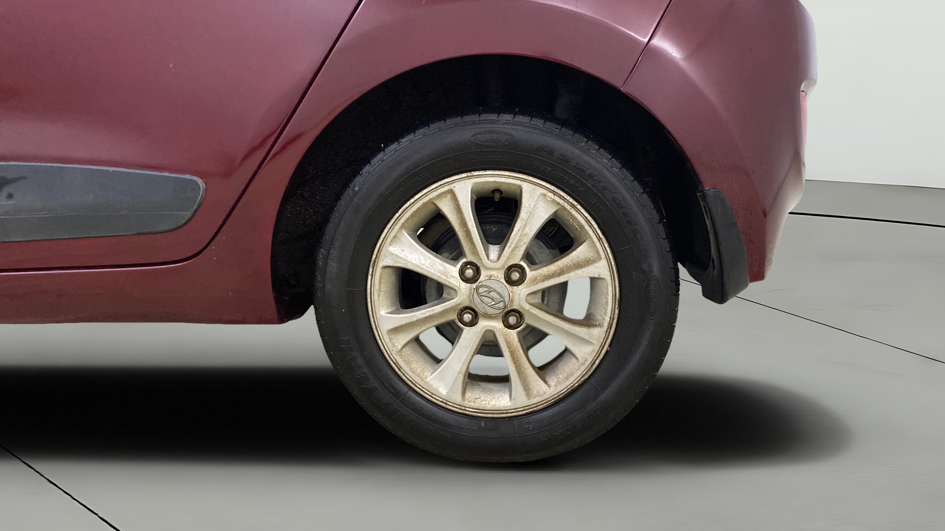 View 2015 Hyundai Grand i10 Asta AT 1.2 Kappa VTVT Image 11 Used 2015 Hyundai Grand i10 Asta AT 1.2 Kappa VTVT Image 11