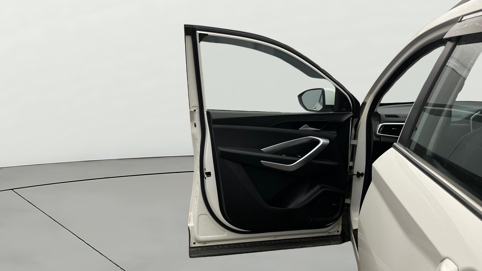 View 2020 MG Hector Sharp Hybrid BS IV Image 33 Used 2020 MG Hector Sharp Hybrid BS IV Image 33