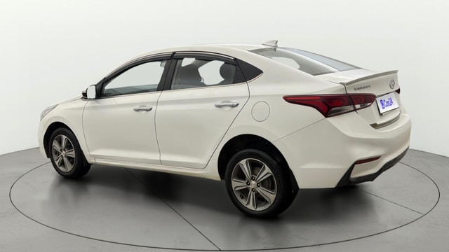 View Hyundai Verna Image 2 Used Hyundai Verna Image 2