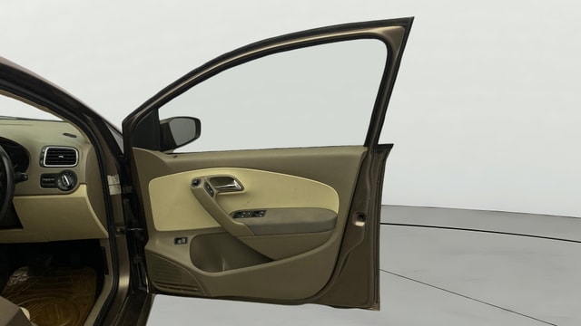View Skoda Rapid Image 44 Used Skoda Rapid Image 44