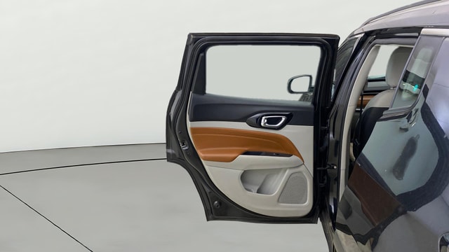 View Jeep Compass Image 23 Used Jeep Compass Image 23