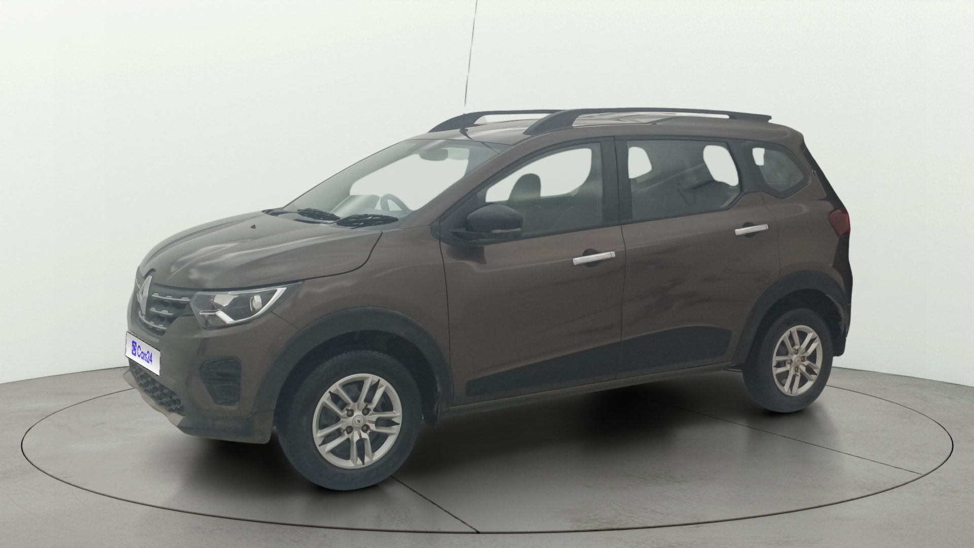 View 2021 Renault Triber RXT Image 21 Used 2021 Renault Triber RXT Image 21