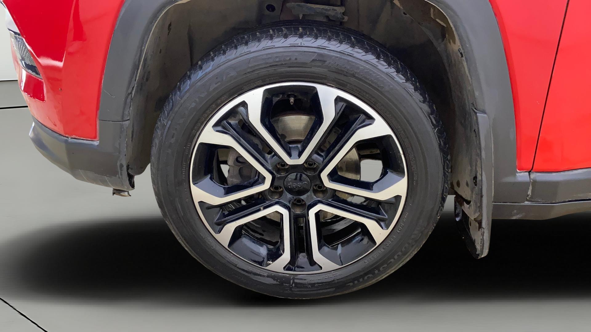 View 2021 Jeep Compass Limited (O)1.4 Multi AIR Petrol DDCT AT BS IV Image 36 Used 2021 Jeep Compass Limited (O)1.4 Multi AIR Petrol DDCT AT BS IV Image 36